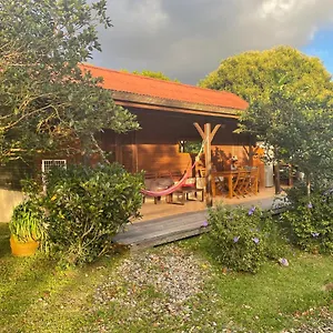 Le Relais De La Montagne Pelee Chalet